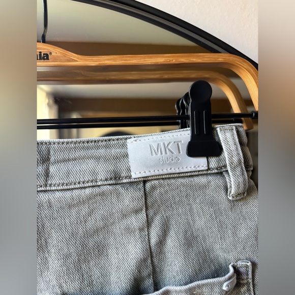 MKT STUDIO | high rise denim shorts | size (euro 34- 13.5 inch waist lying flat) - Picture 5 of 6